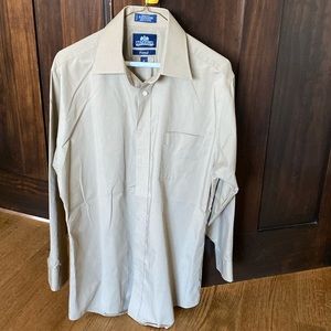 Mens Stafford Fitted size 16 tan long sleeve dress shirt.